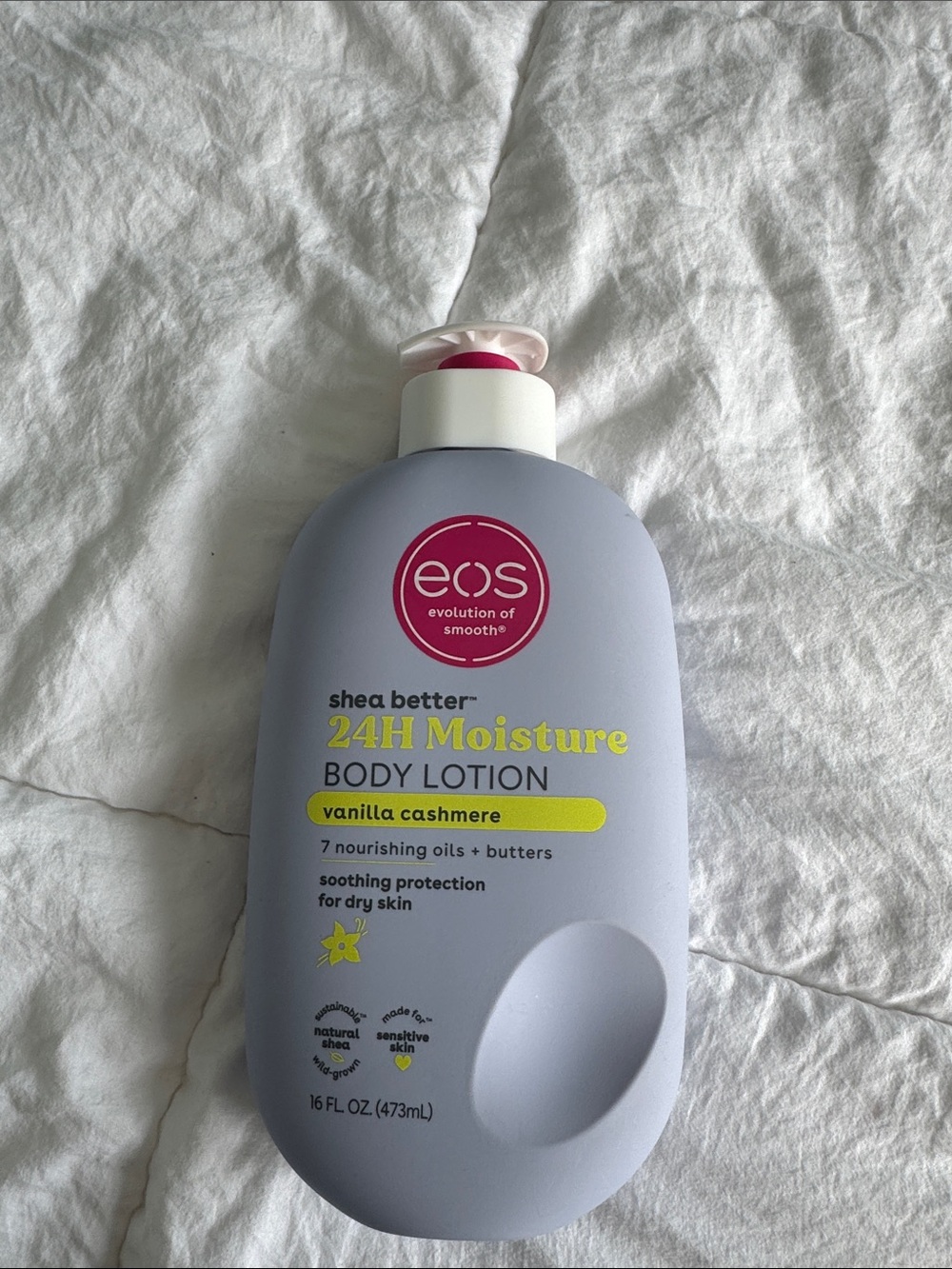 NEVER USED eos vanilla cashmere Body Lotion with Pink Cap